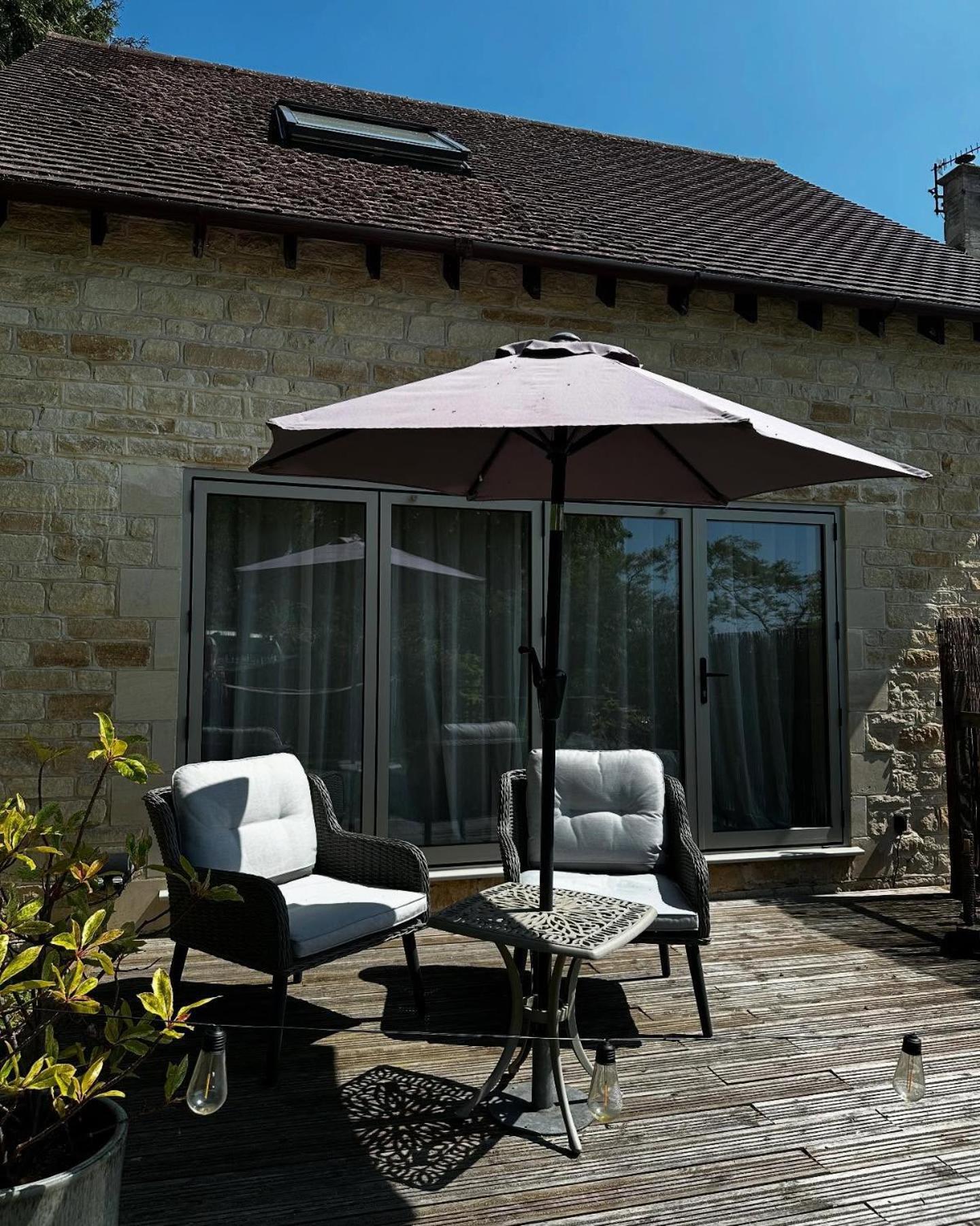 Cotswold Lodge เพนส์วิค ภายนอก รูปภาพ